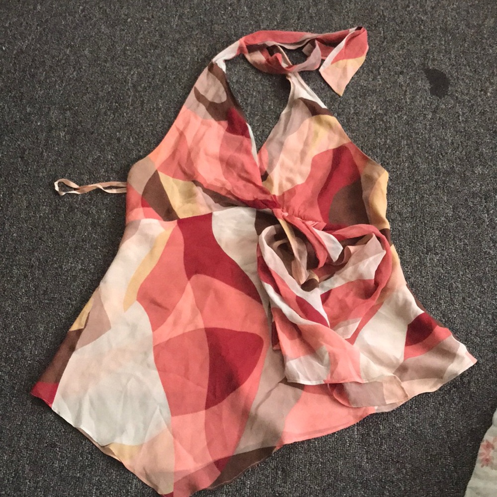 Very pretty BCBG women’s top.